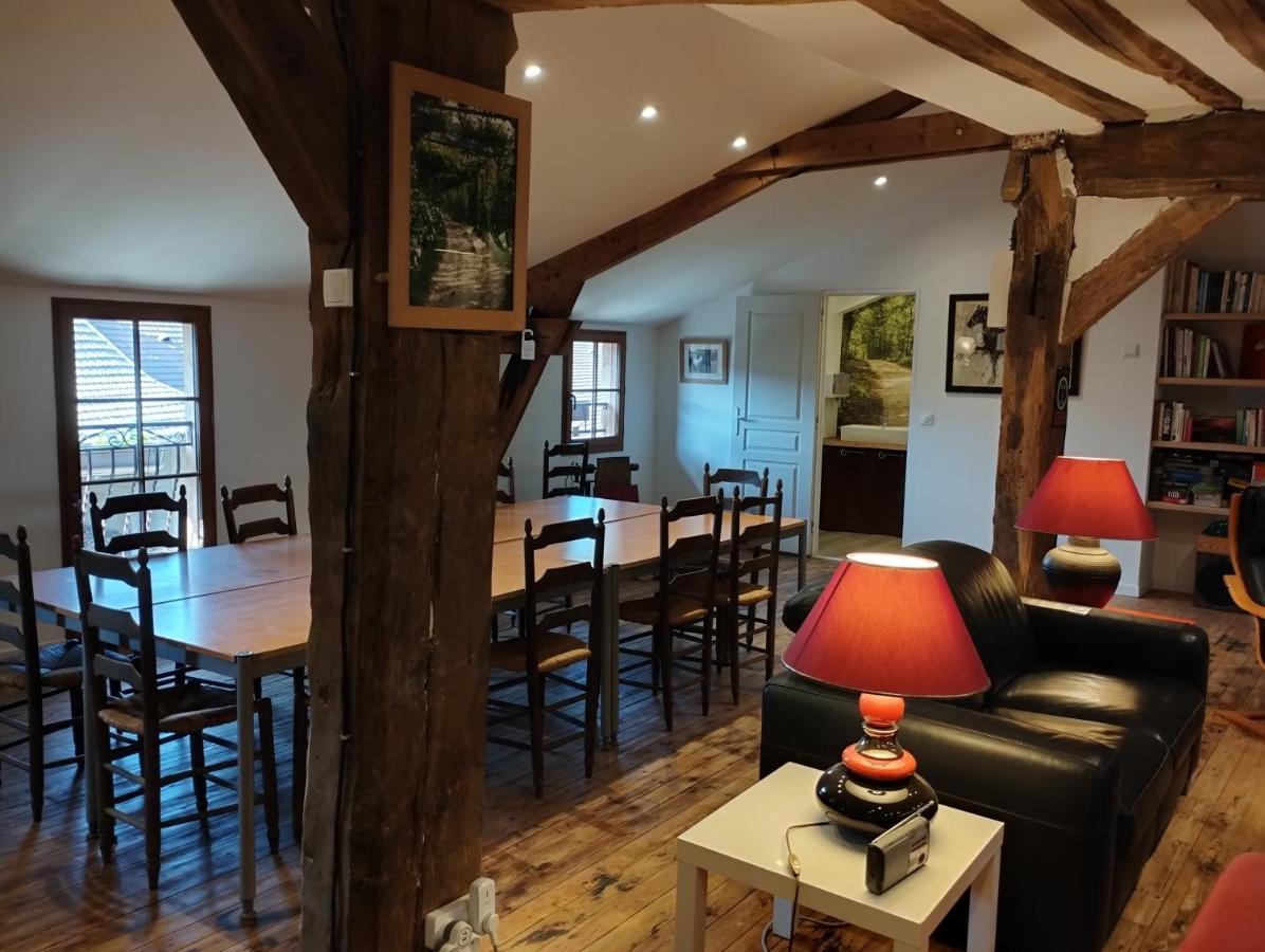Le Refuge D'Athena Villa Chaussy  ภายนอก รูปภาพ