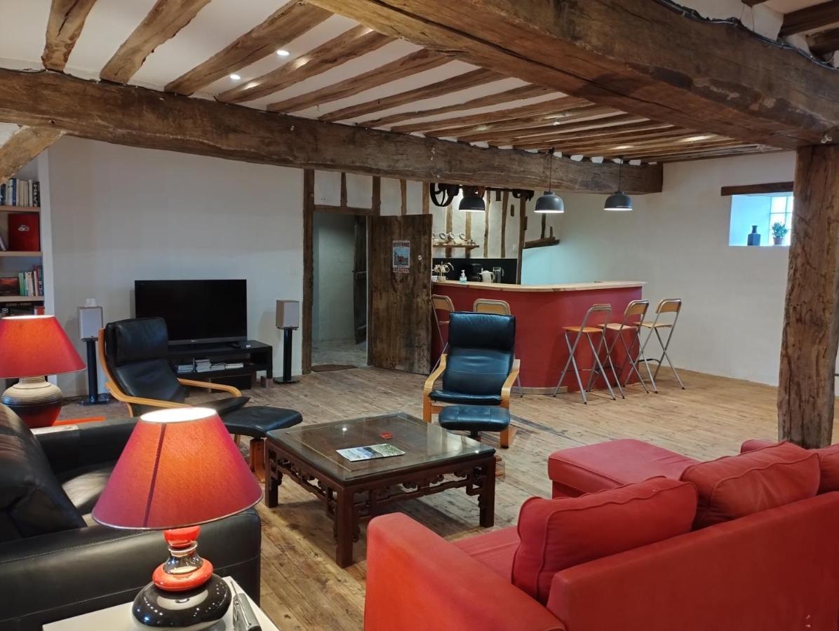 Le Refuge D'Athena Villa Chaussy  ภายนอก รูปภาพ
